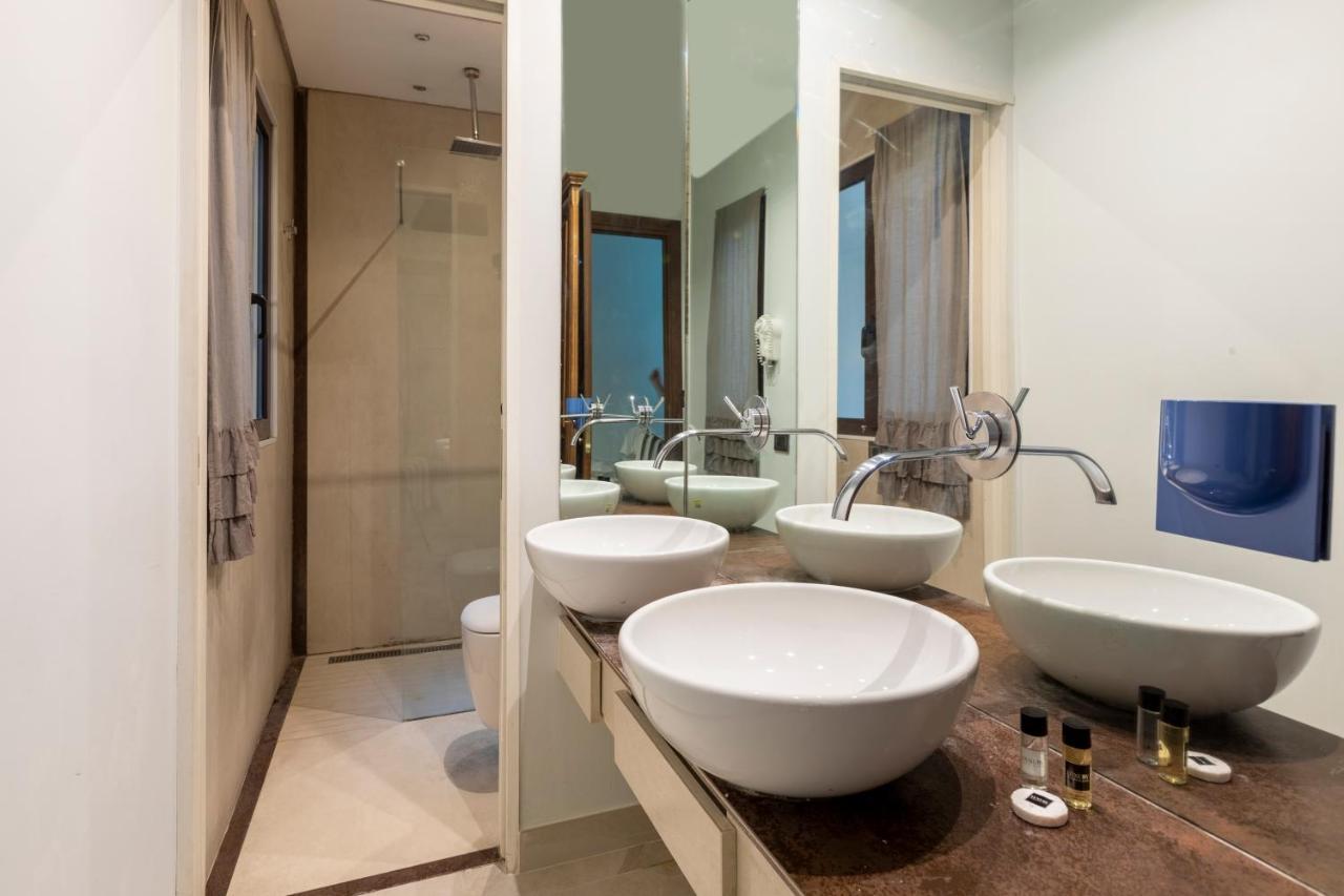 Deza Casa Vacanze Nazionale Joy ローマ エクステリア 写真