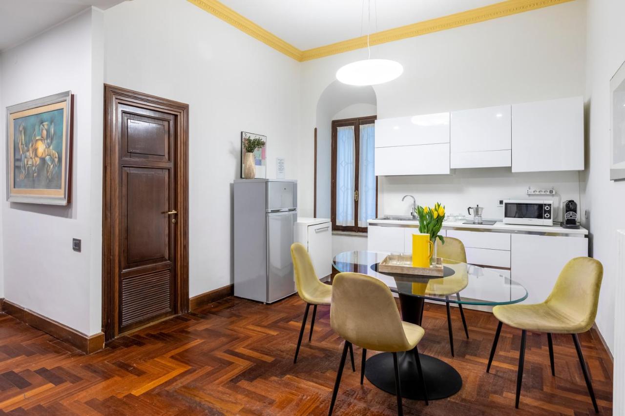 Deza Casa Vacanze Nazionale Joy ローマ エクステリア 写真